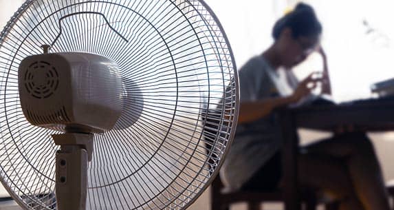 Holiday mode: ON. Wasting energy: OFF.